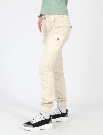 Pantaloni Bershka, bej