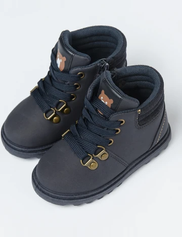 Ghete Cool Club, bleumarin