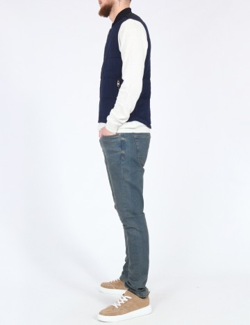 Vesta Zara, bleumarin