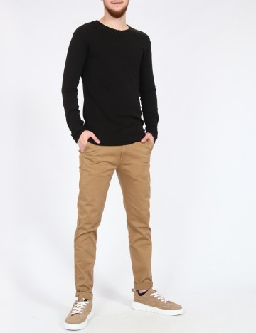 Pantaloni Bershka, maro