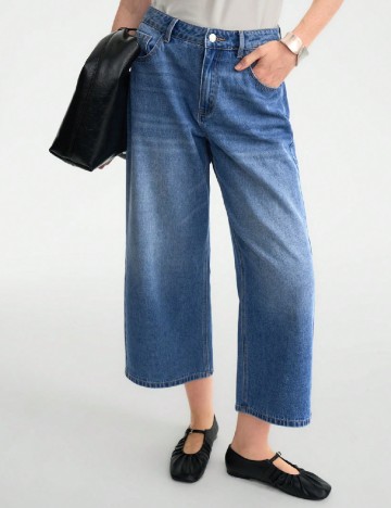 
						Blugi SHEIN, albastru