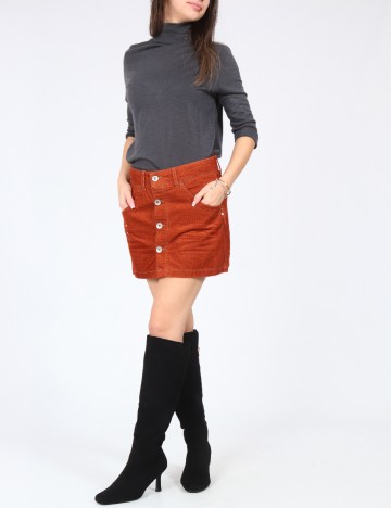 Fusta Zara, caramiziu