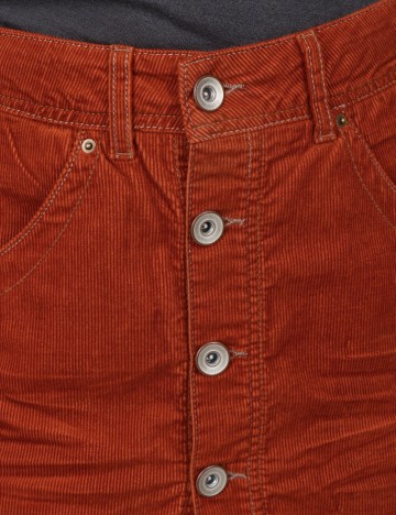 Fusta Zara, caramiziu