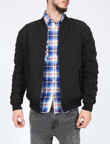 Jacheta Bershka, negru