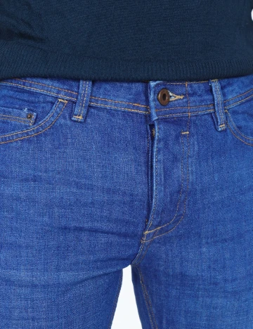 Blugi Bershka, albastru