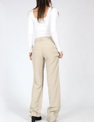 Pantaloni Zara, crem