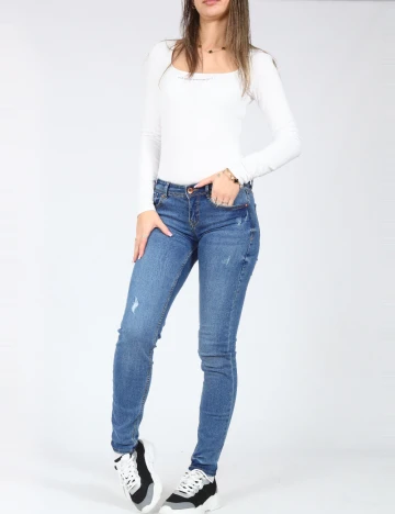 Blugi Bershka, albastru