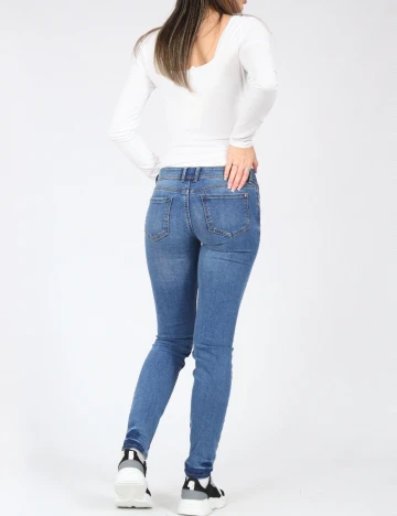 Blugi Bershka, albastru