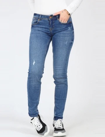 Blugi Bershka, albastru