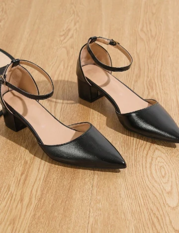 Pantofi SHEIN, negru