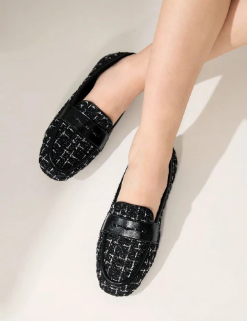 Balerini Cuccoo, negru