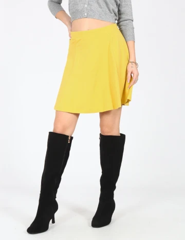 Fusta Bershka, galben