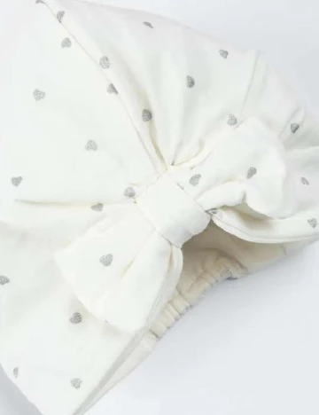 Caciula Cool Club, alb