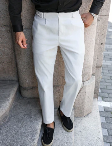 Pantaloni SHEIN, alb