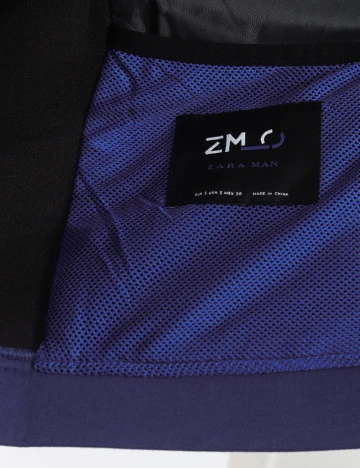 Vesta Zara, albastru