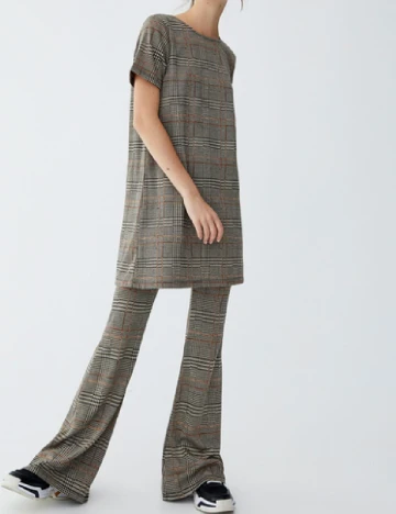 Pantaloni Pull&Bear, mix culori