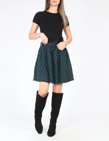 Fusta Zara, verde Verde