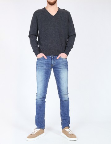 
						Blugi Bershka, albastru