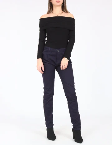 Pantaloni Bershka, bleumarin