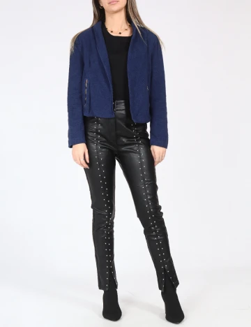 Jacheta Zara, albastru