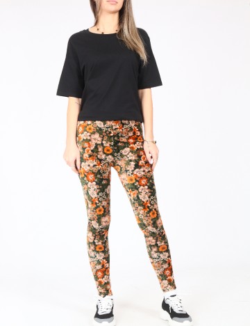 
						Pantaloni Zara, floral