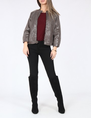 Jacheta Bershka, gri