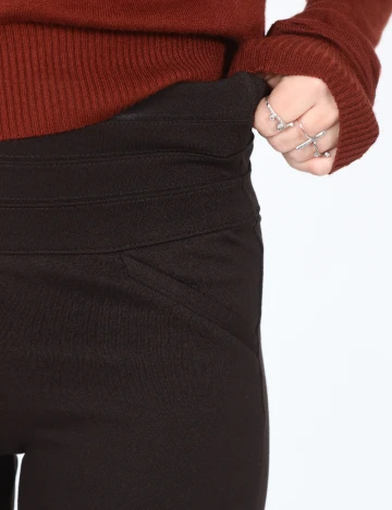 Colanti Zara, maro inchis