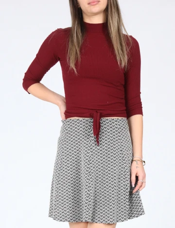 Bluza Bershka, visiniu