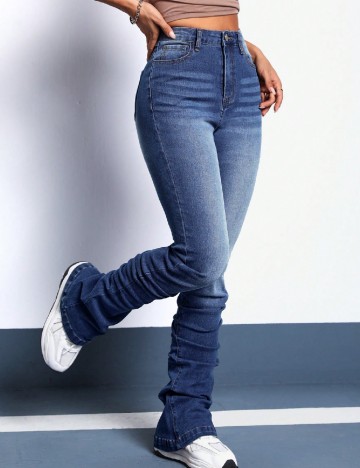 
						Blugi SHEIN, bleumarin