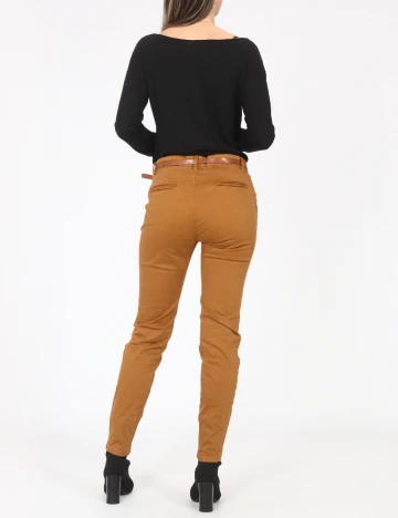 Pantaloni Pull&Bear, maro