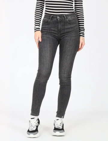 Blugi Pull&Bear, gri