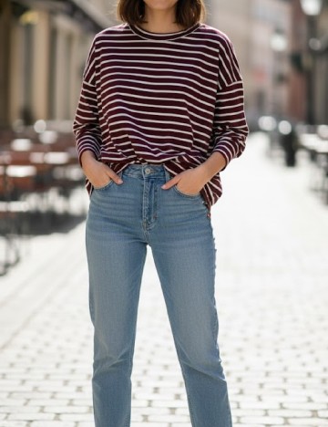 
						Bluza Oversize Pull&Bear, alb/visiniu