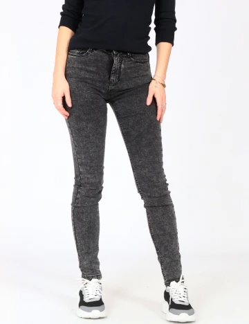 Blugi Bershka, gri inchis