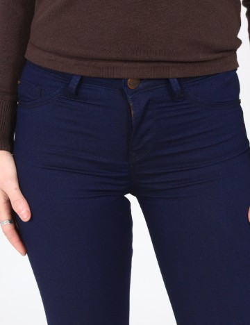 Blugi Bershka, bleumarin