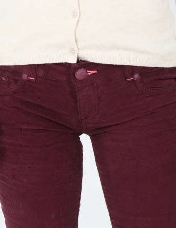 Pantaloni Bershka, mov Mov