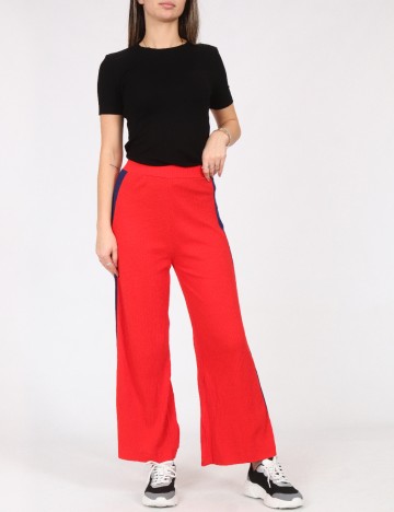 Pantaloni Pull&Bear, rosu