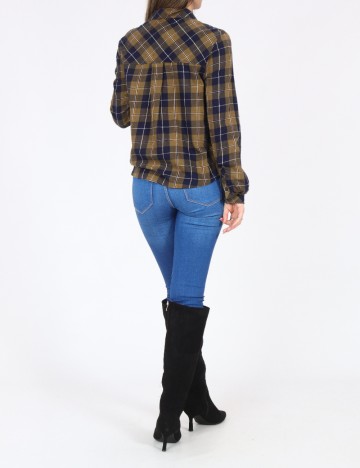 Camasa Bershka, kaki