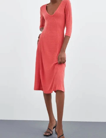 Rochie medie Zara, corai