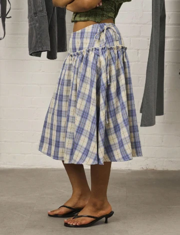 Fusta SHEIN, mix culori