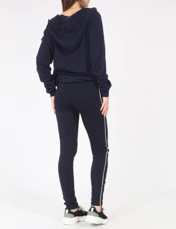 Pantaloni Bershka, bleumarin