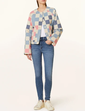 Jacheta Only, mix culori