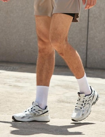 Adidasi Baasploa, gri