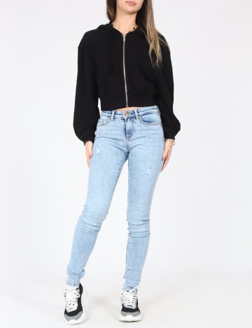 
						Blugi Only, albastru