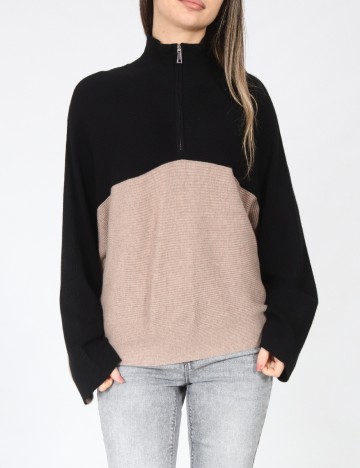 
						Bluza C&A, maro/negru