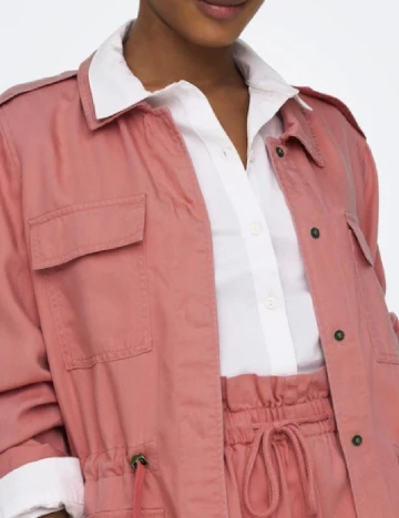 Jacheta Only, roz pudra