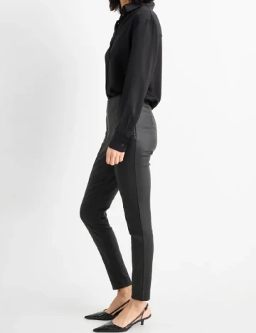 Pantaloni C&A, negru