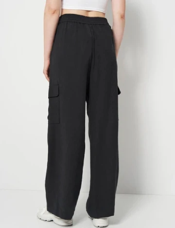Pantaloni C&A, negru