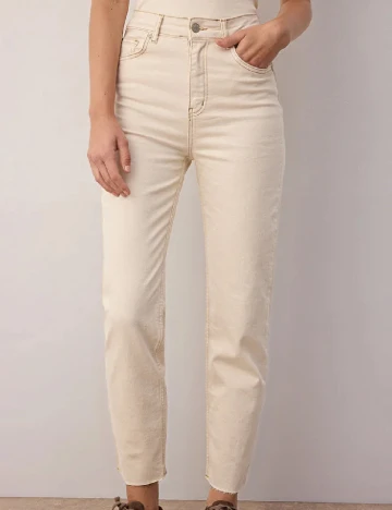 Blugi TRENDYOL, crem