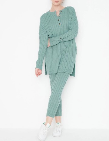 
						Compleu TRENDYOL, verde