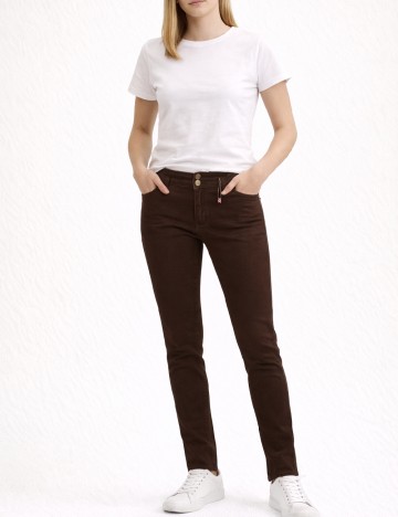 Pantaloni Bershka, maro